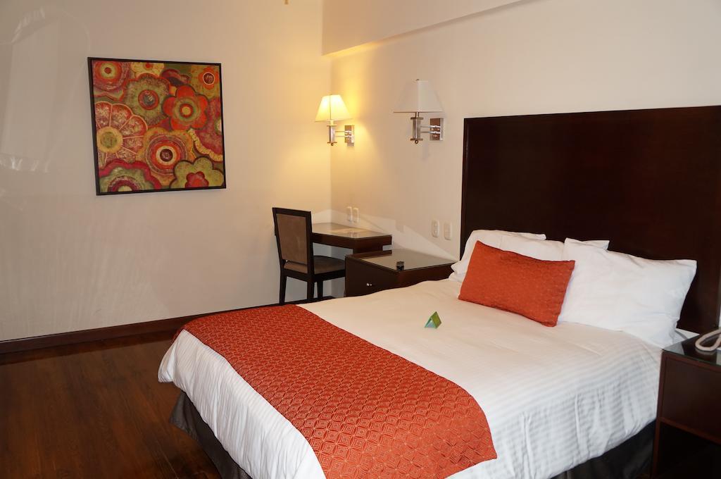 Hotel Plaza Chihuahua Kamer foto